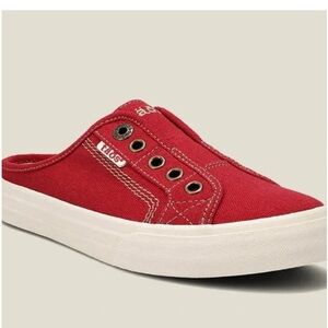 Taos Red Ez Soul Red slide sneakers SZ 7